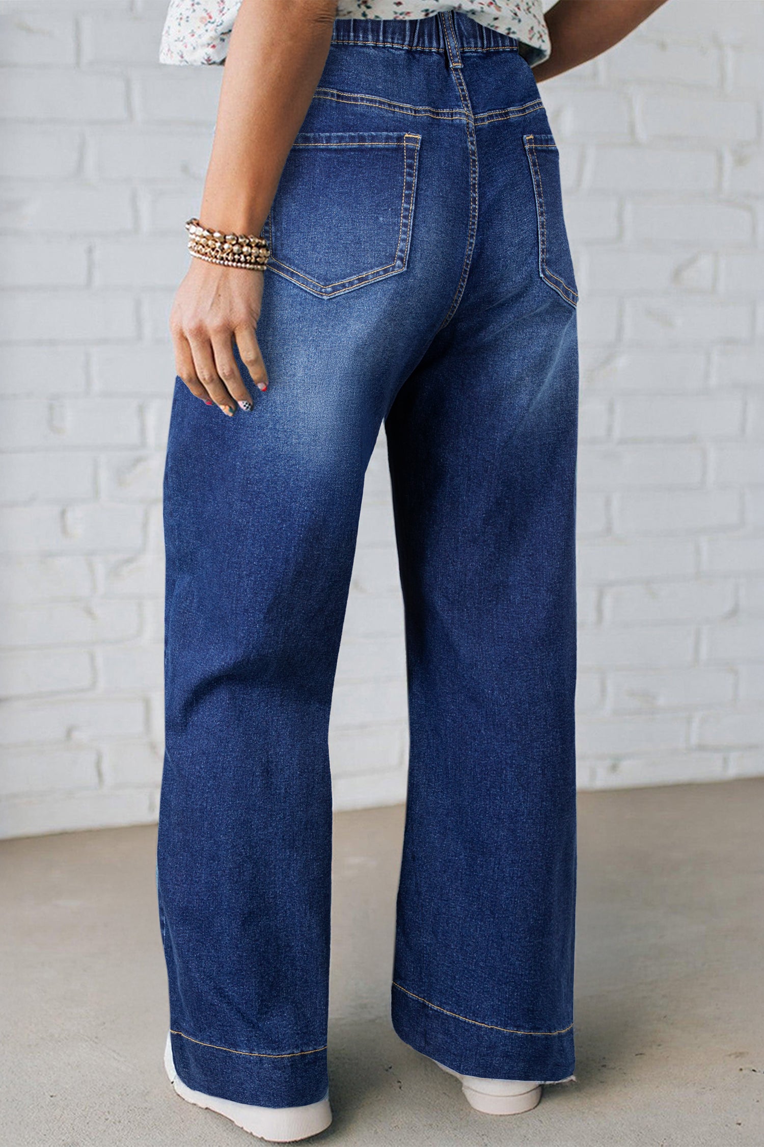 "Laid Back" Plus Size Jeans