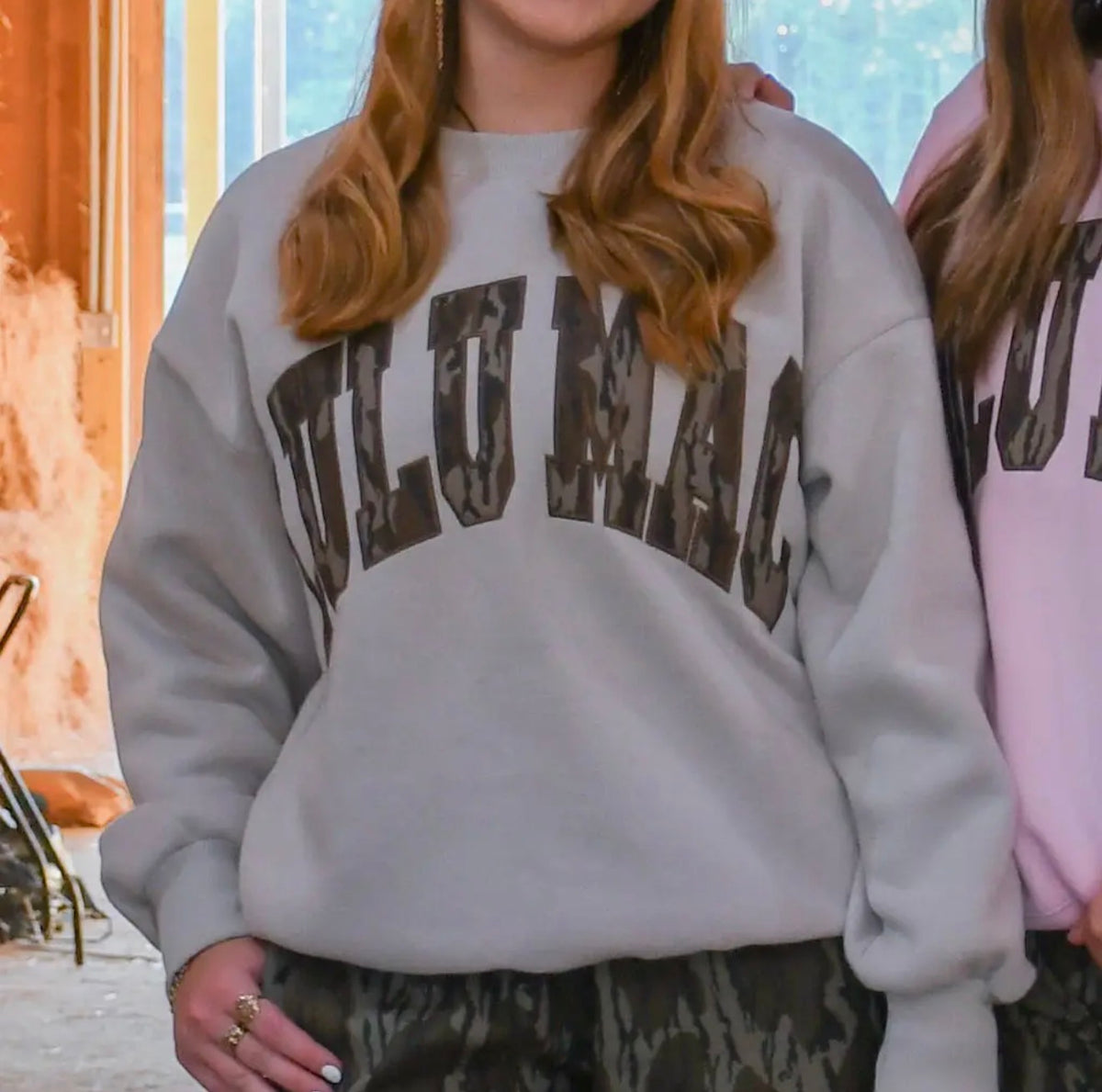 Lulu Mac Griege w/ Mossy Oak Bottomland Camo Logo Sweatshirt