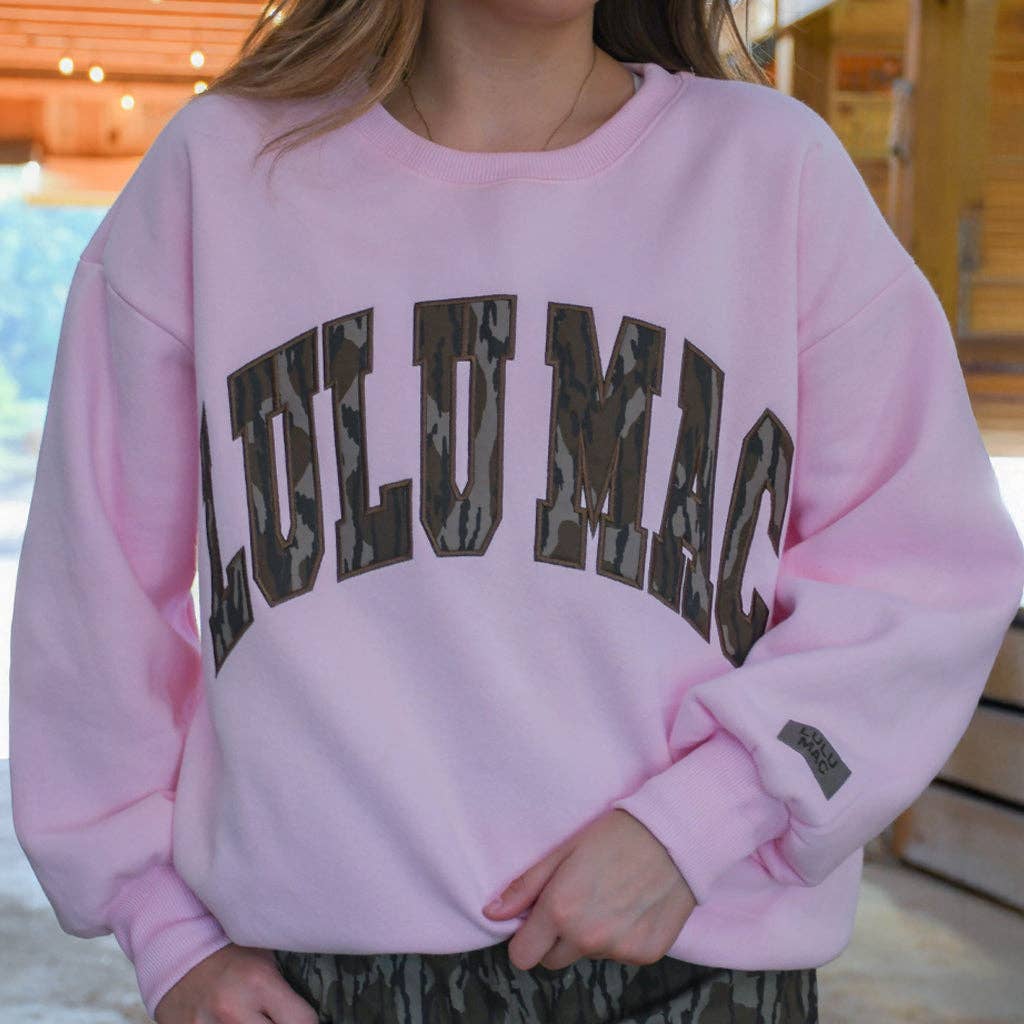 Lulu Mac Light Pink & Mossy Oak Bottomland Stitch Logo